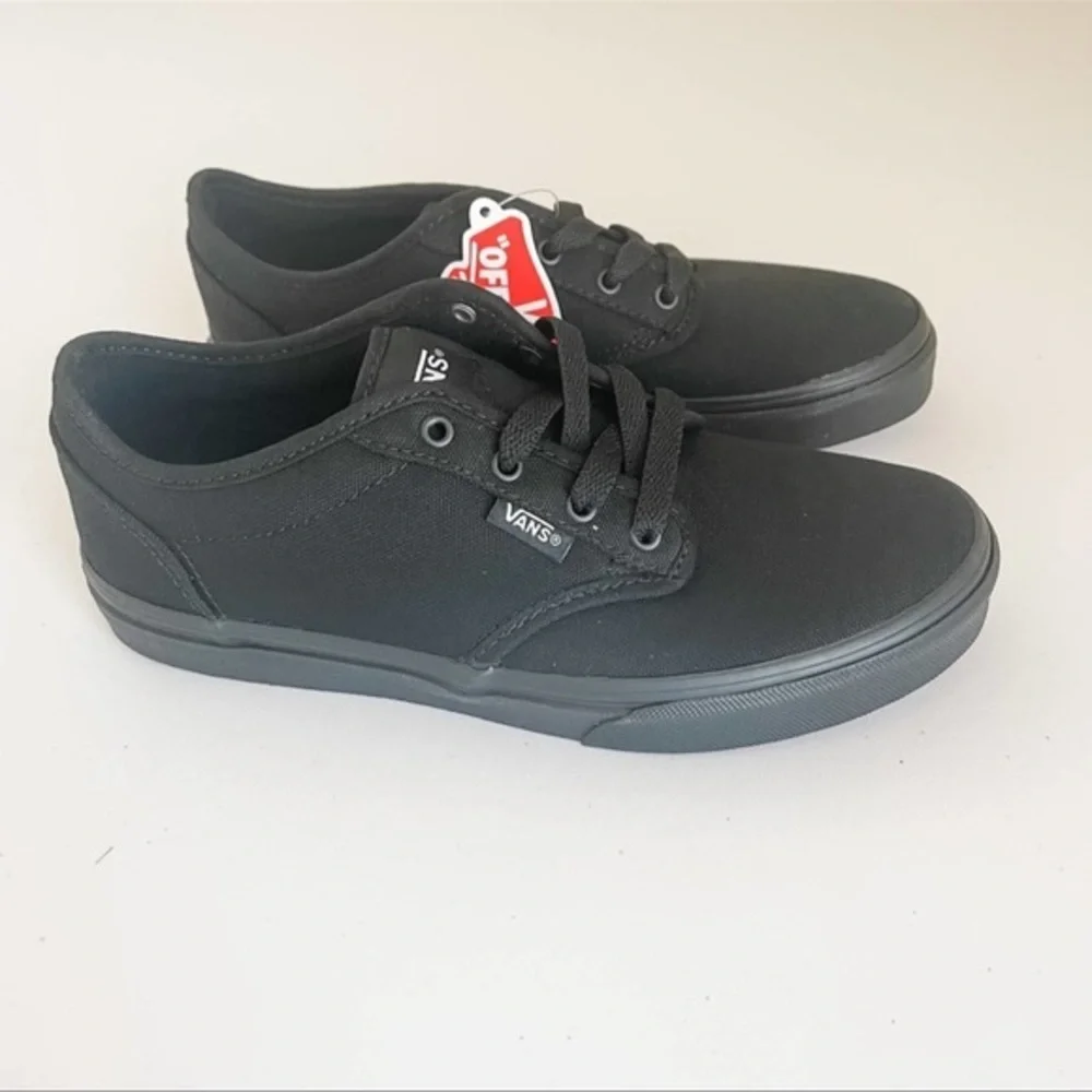 Vans Atwood Canvas Skate Shoes Sneakers Lace Up Black on Black‎ Youth Size 13.5